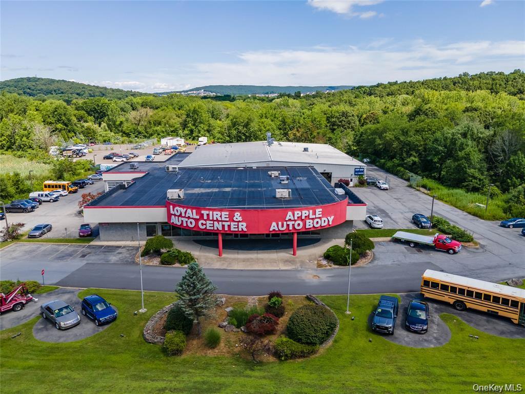 320 State Route 17m Property Photo 2