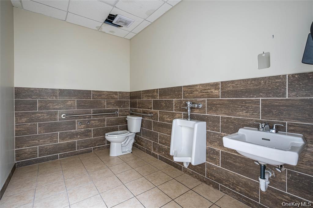 320 State Route 17m Property Photo 17
