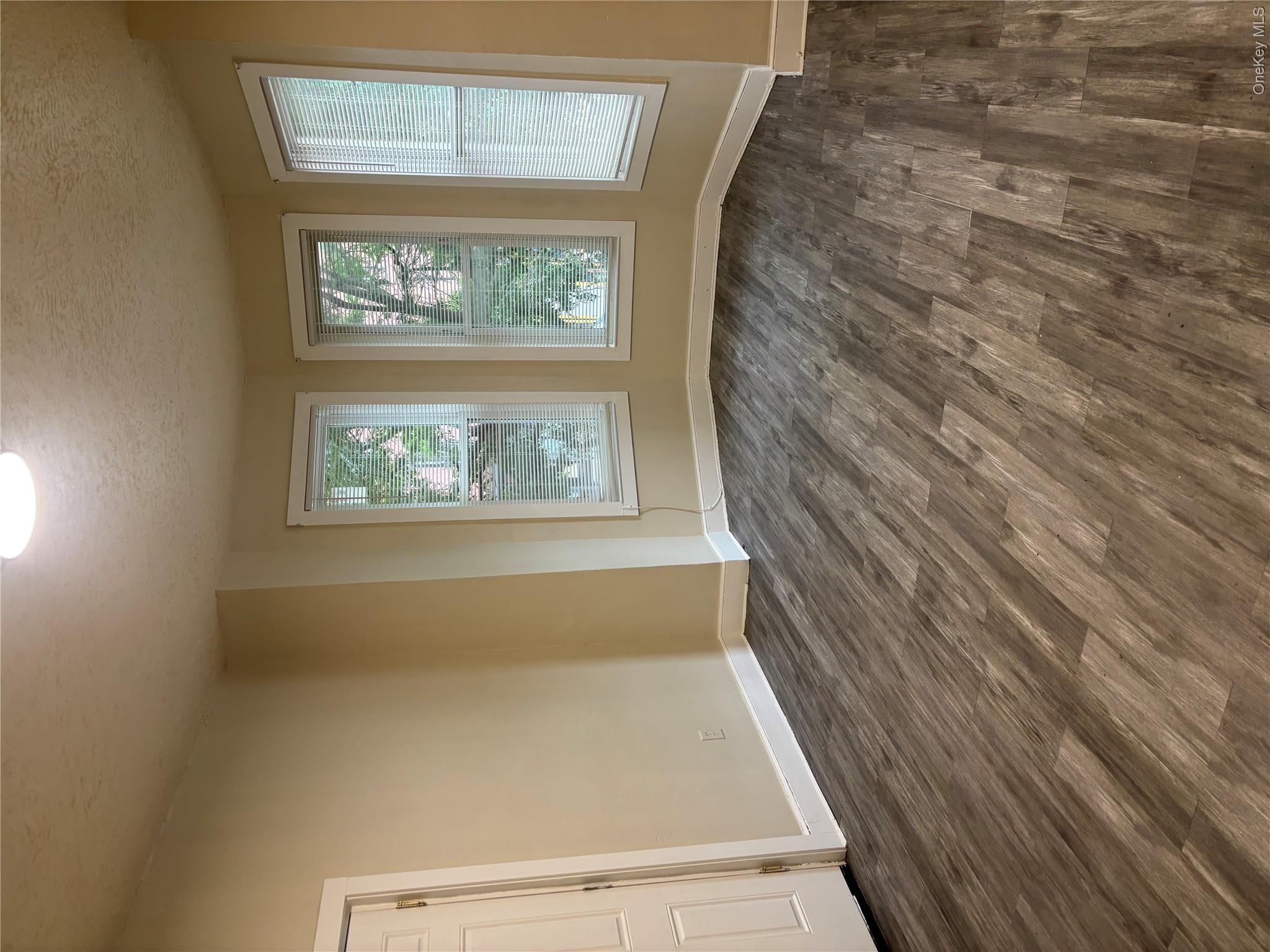 204 South Street Property Photo 3