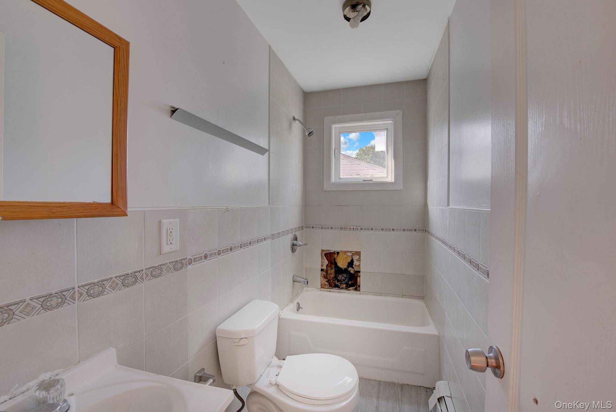142-16 116th Avenue Property Photo 9