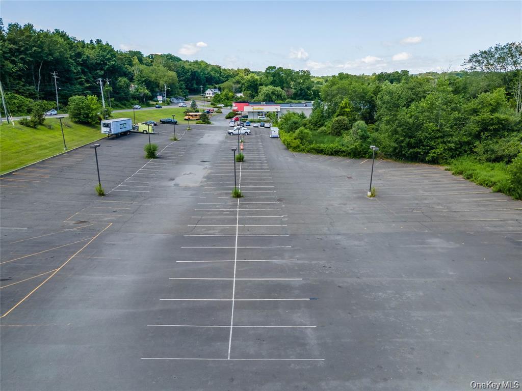 320 State Route 17m Parking Lot Property Photo 3