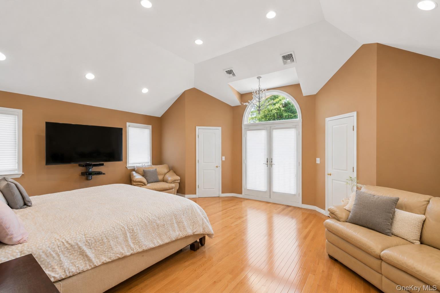 1319 Auerbach Avenue Property Photo 14