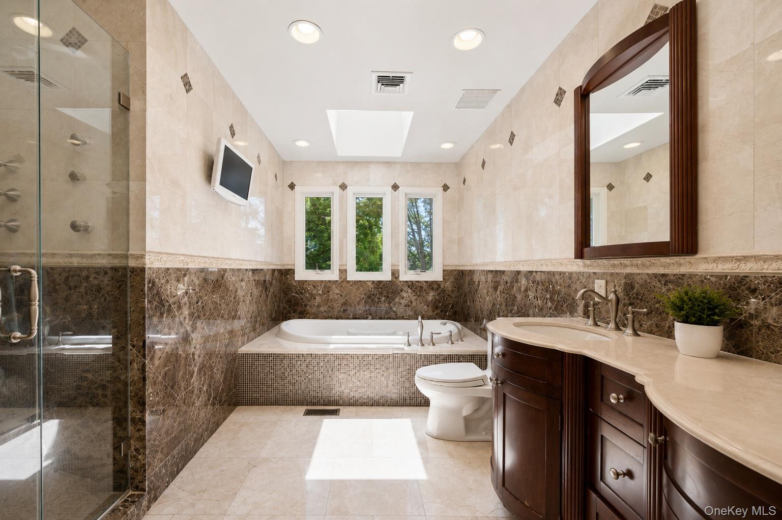 1319 Auerbach Avenue Property Photo 15