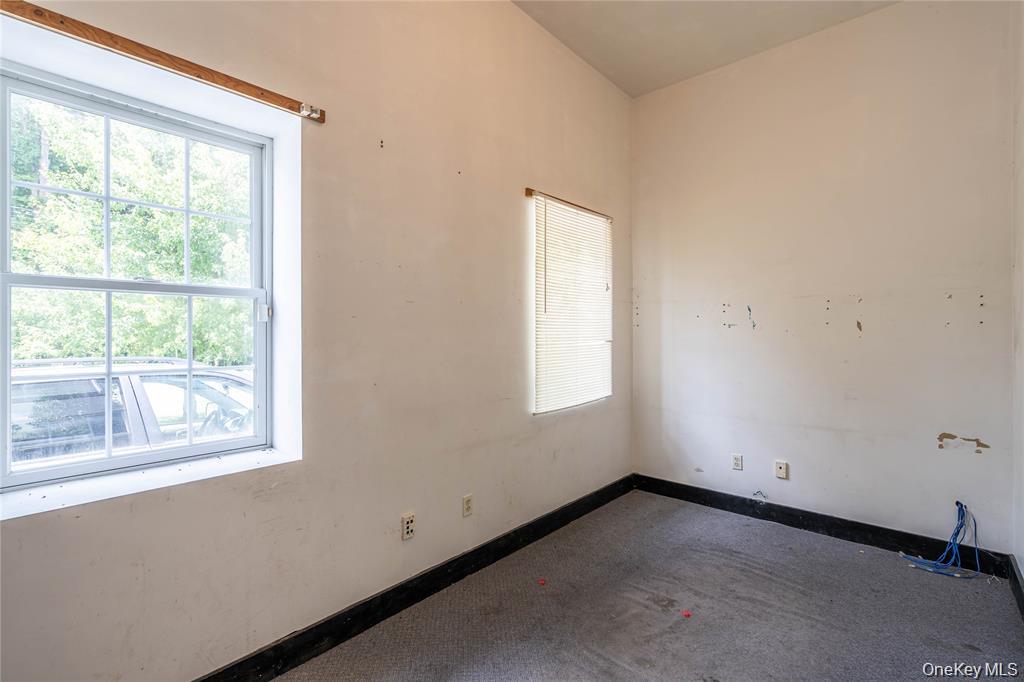 8 State Route 17m Property Photo 11
