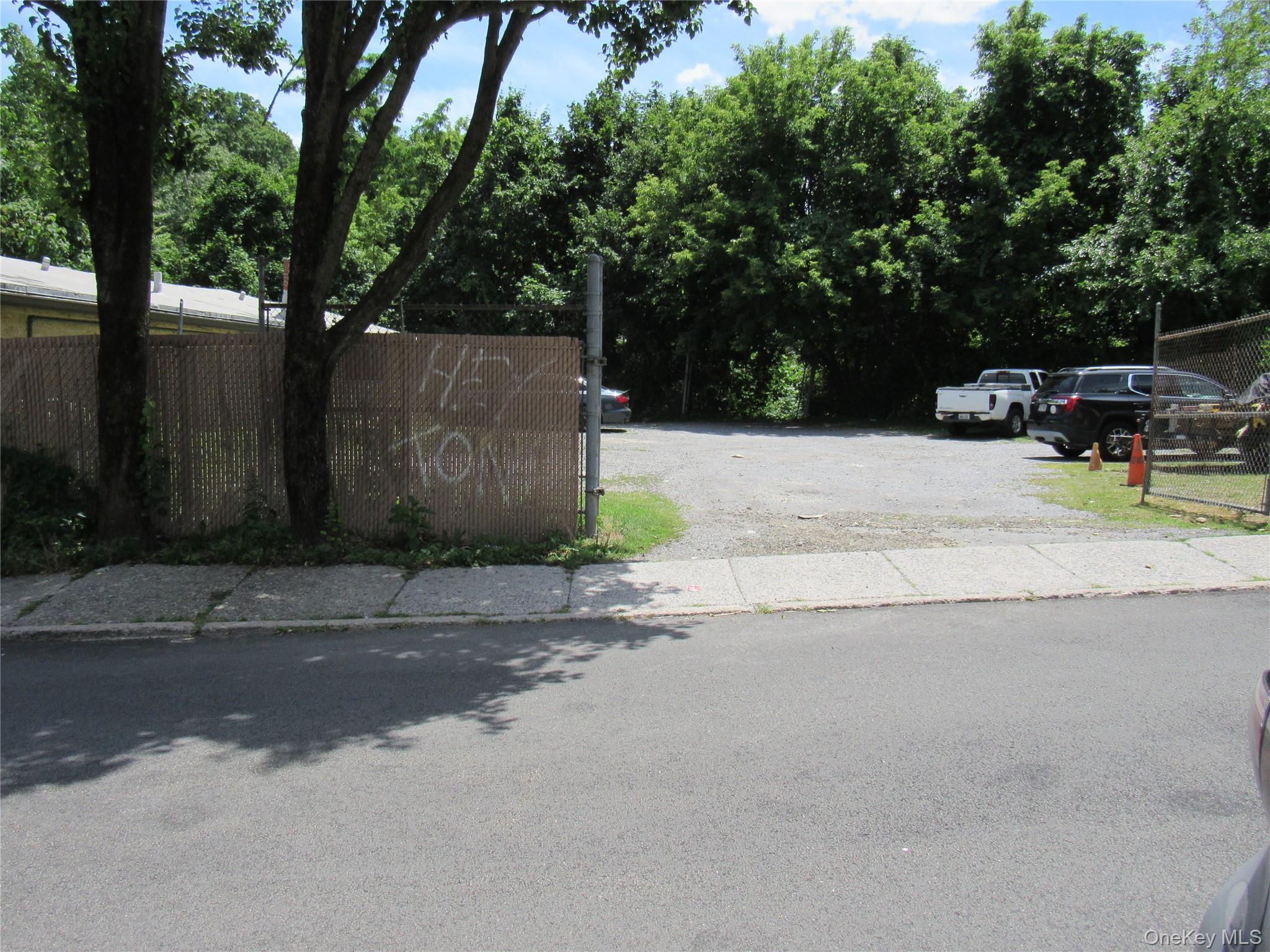 32 Aqueduct Street Property Photo 3