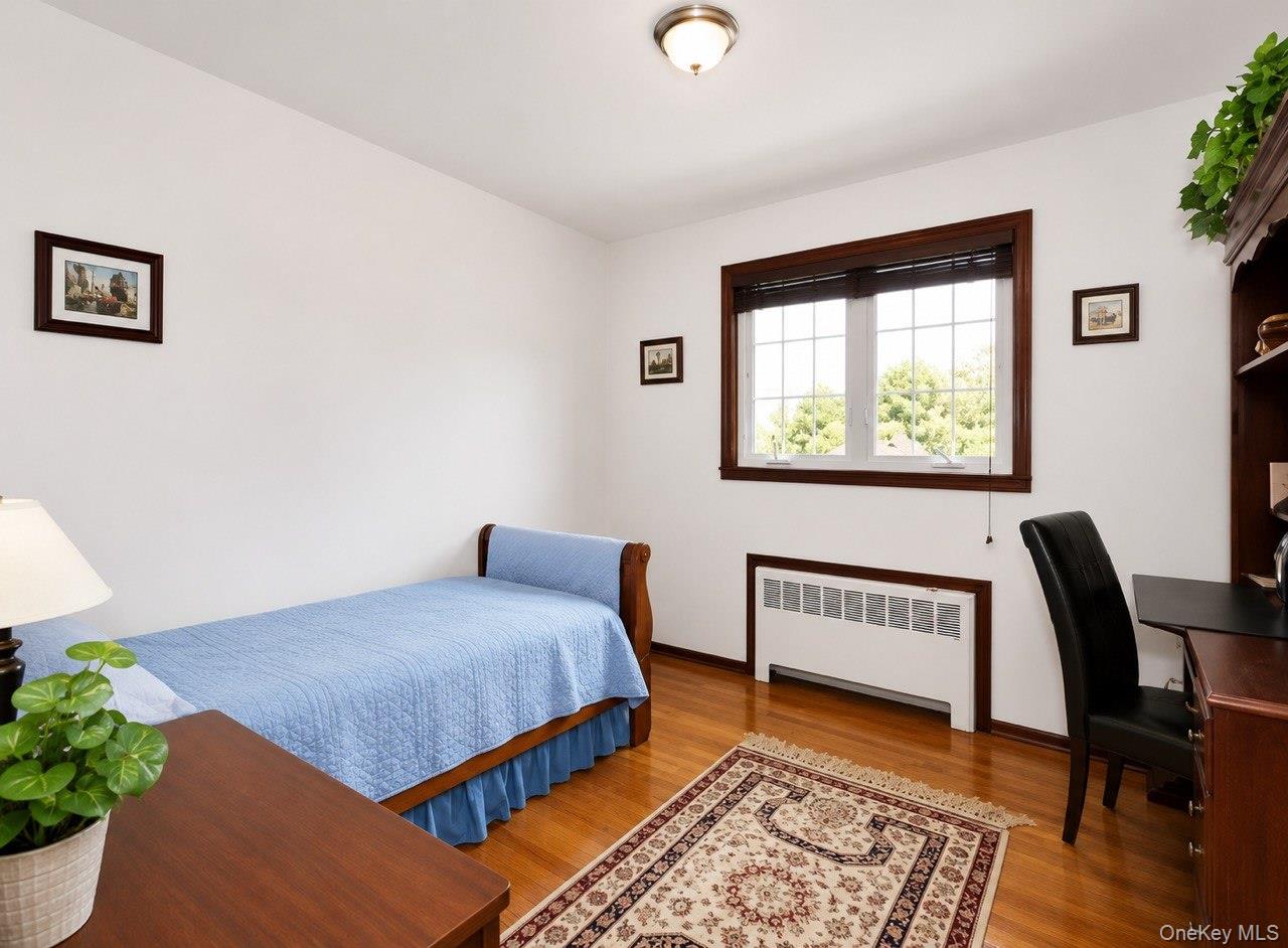 360 Terrace Avenue Property Photo 8