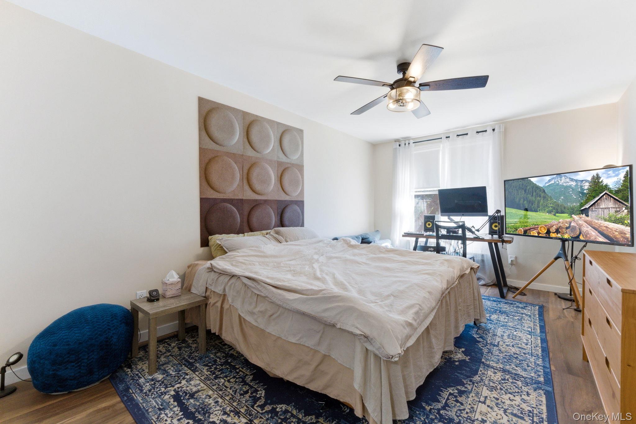 250 N Broadway 5b Property Photo 14