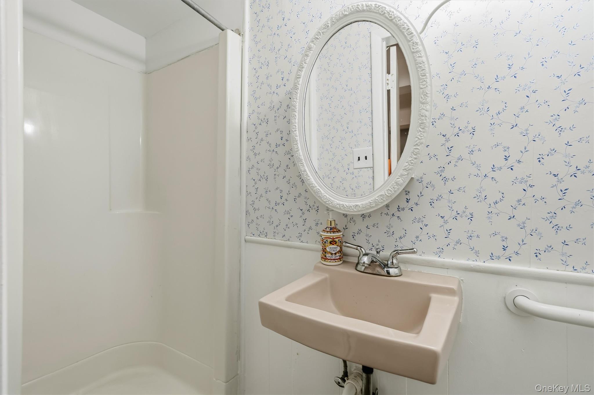 331 Kings Highway Property Photo 16