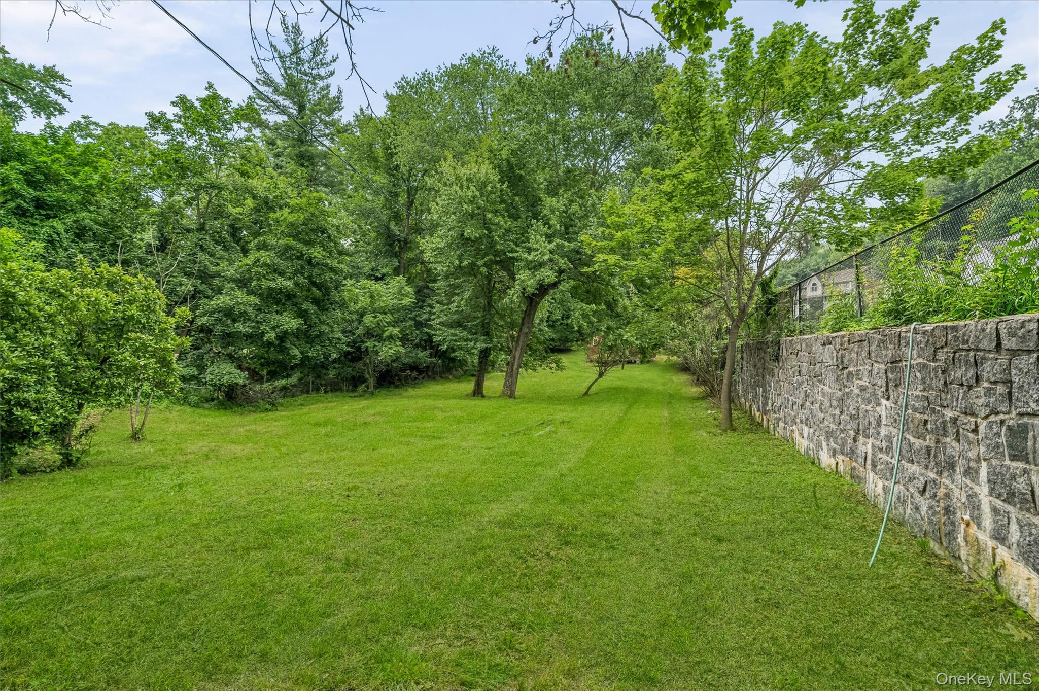 331 Kings Highway Property Photo 35