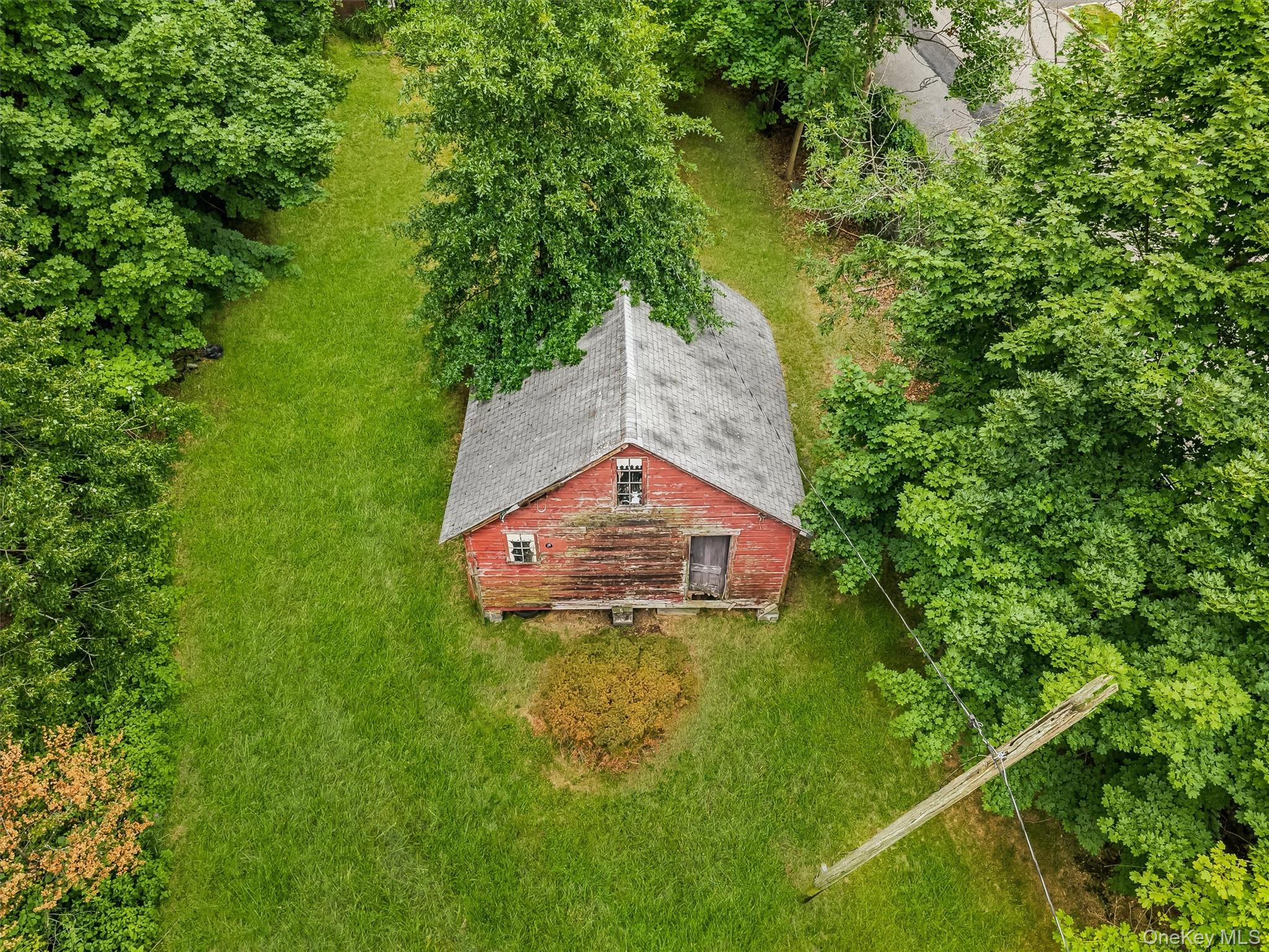 331 Kings Highway Property Photo 38