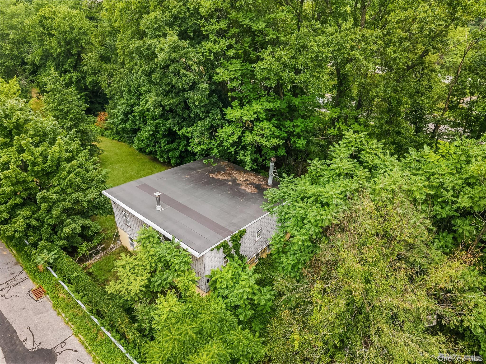 331 Kings Highway Property Photo 39