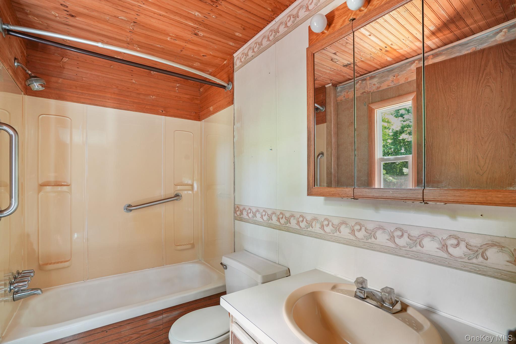 36 Prospect Street Property Photo 16