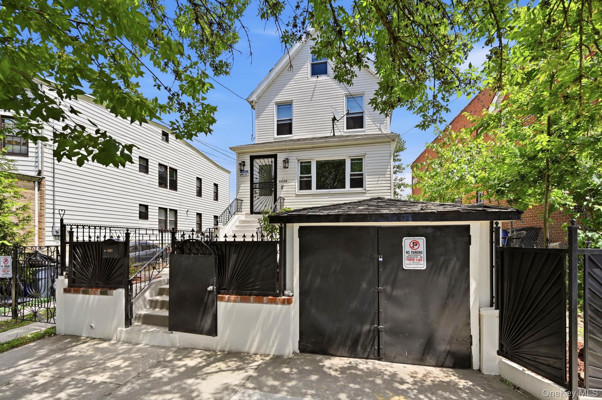 4000 Pratt Avenue Property Photo 1