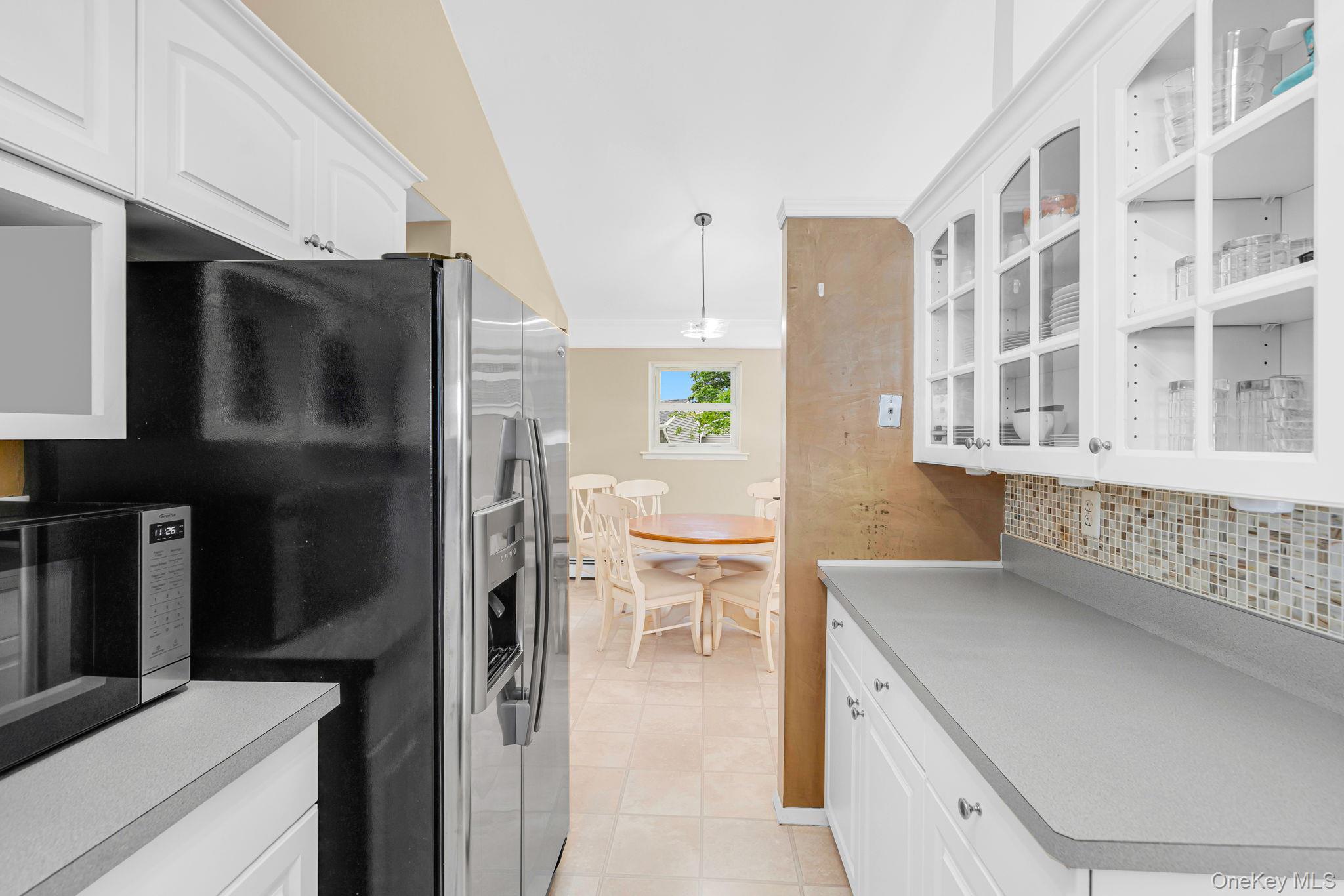 46 Longfellow Drive Property Photo 10