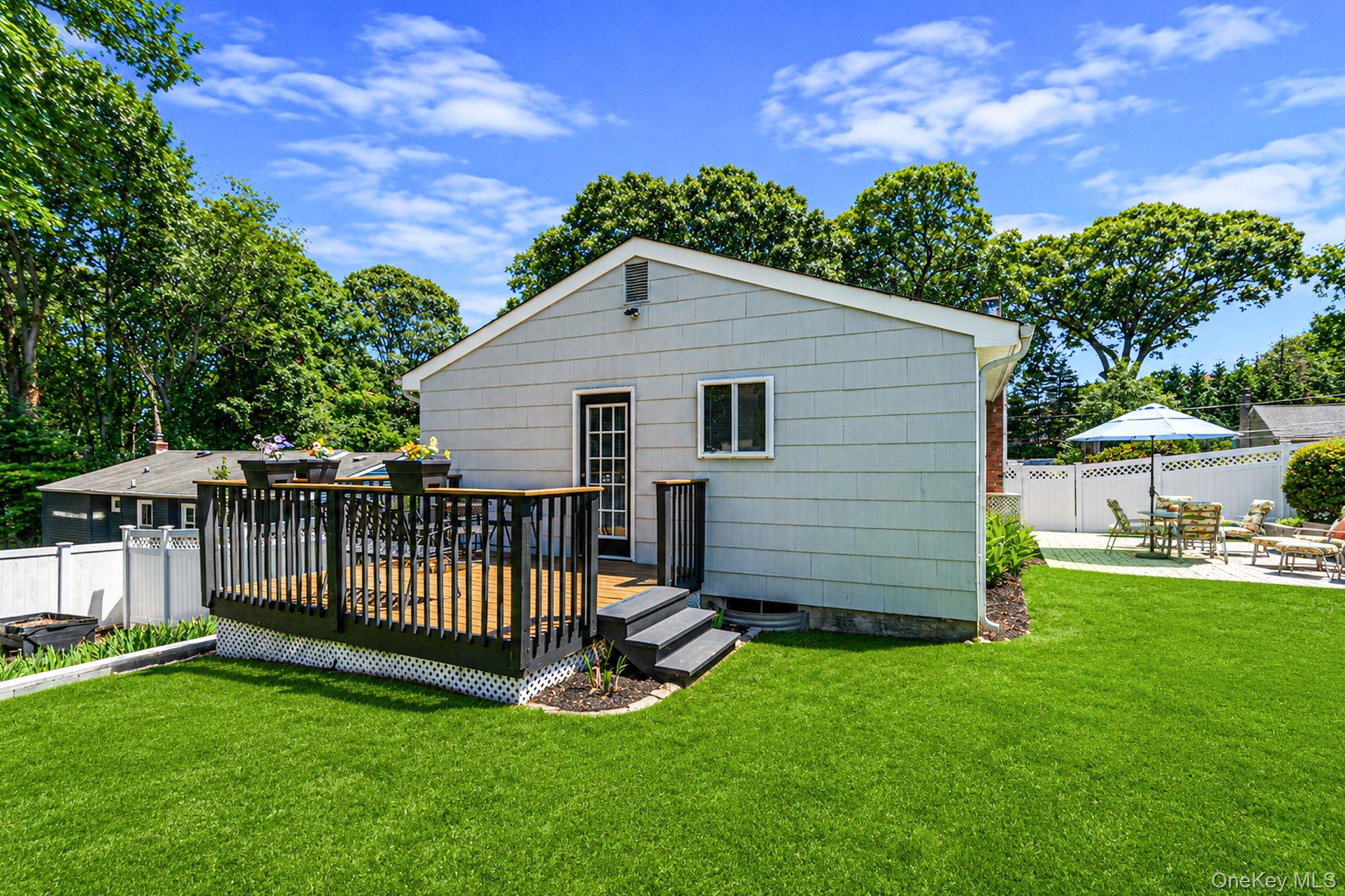 46 Longfellow Drive Property Photo 23