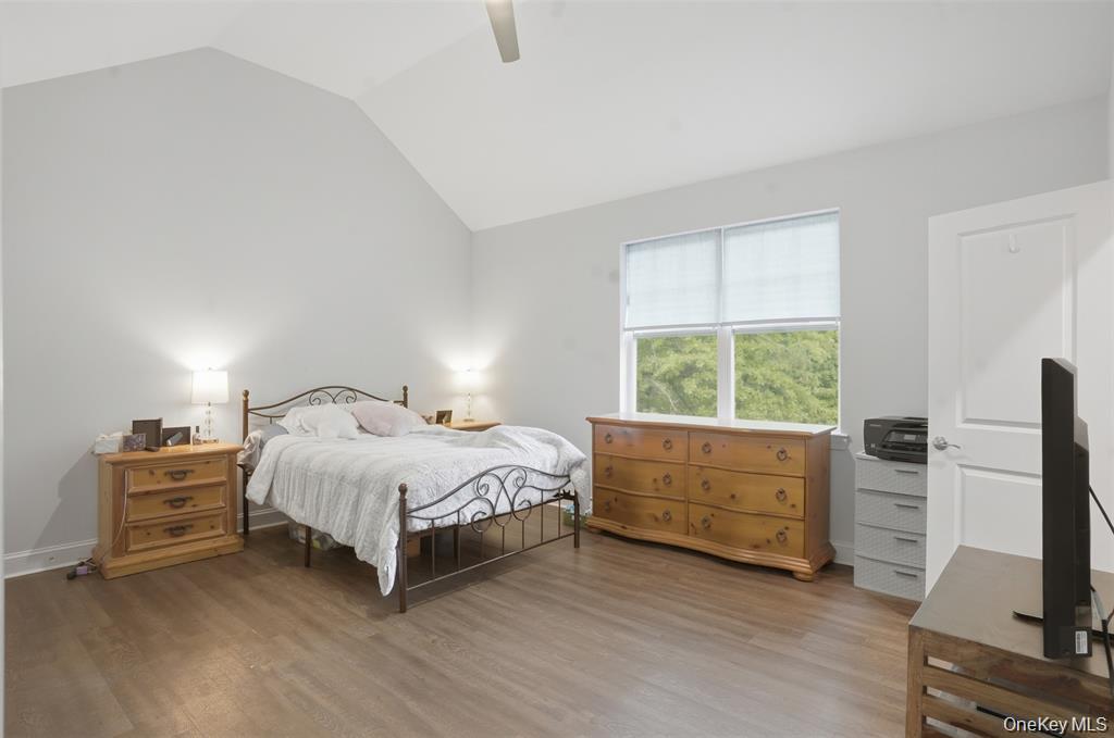 201 Kingsview Highway Property Photo 12