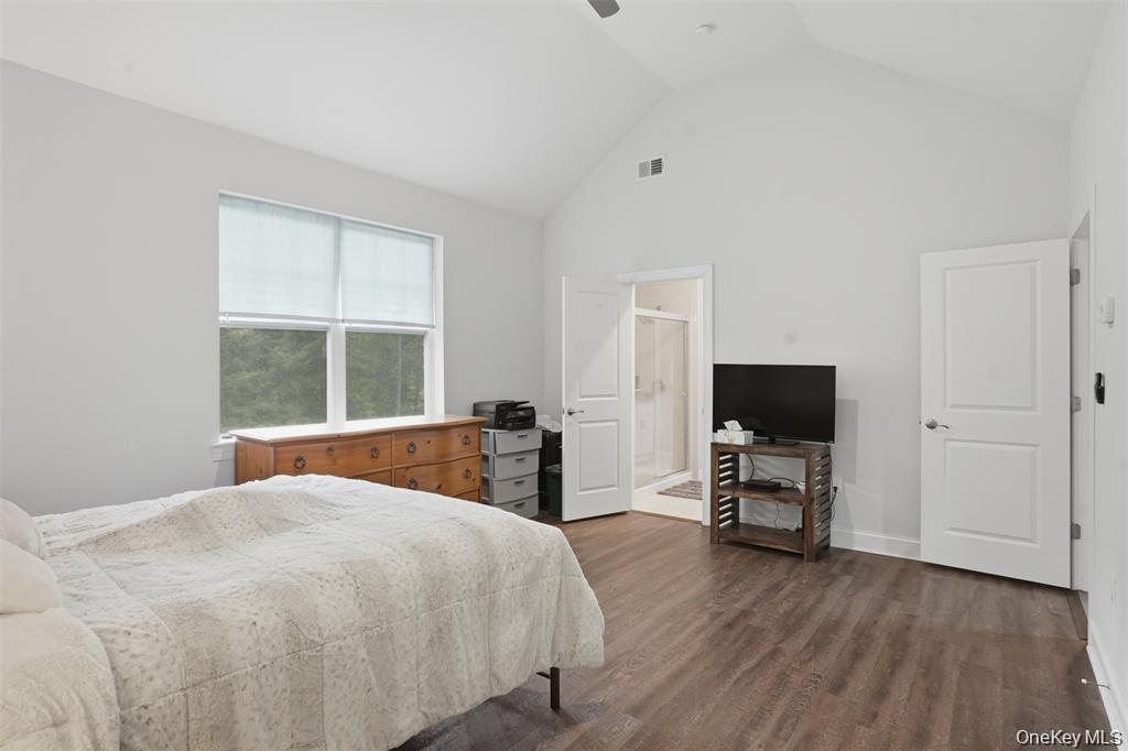 201 Kingsview Highway Property Photo 13