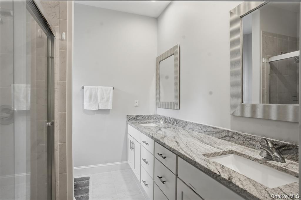 201 Kingsview Highway Property Photo 14