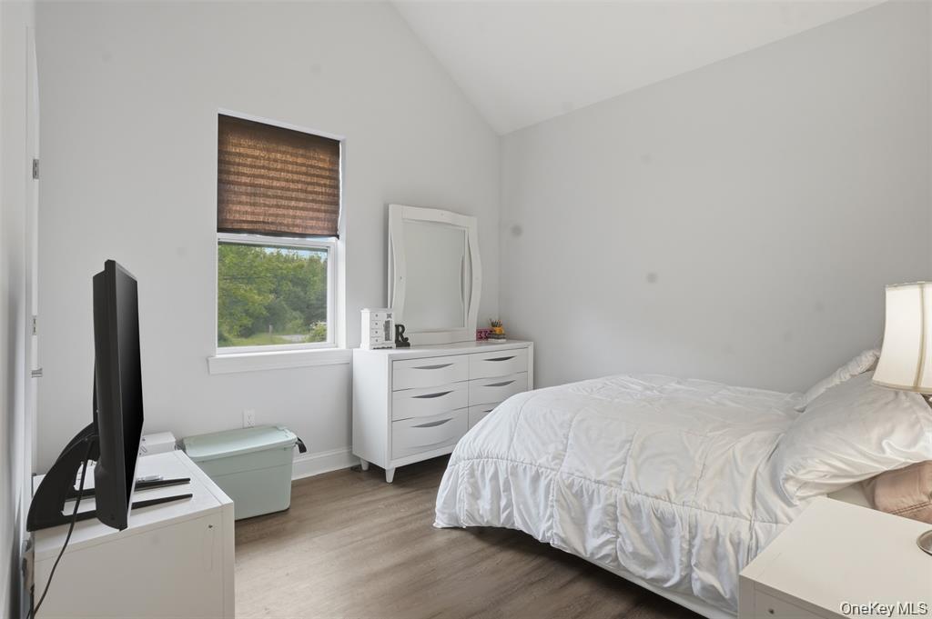 201 Kingsview Highway Property Photo 16