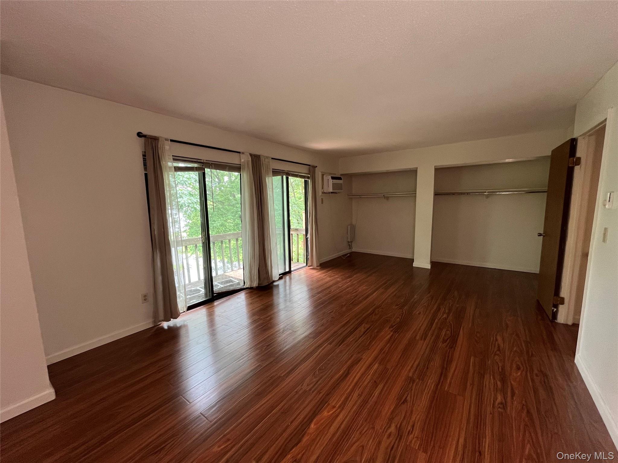 24 Hudson Heights Drive Property Photo 13