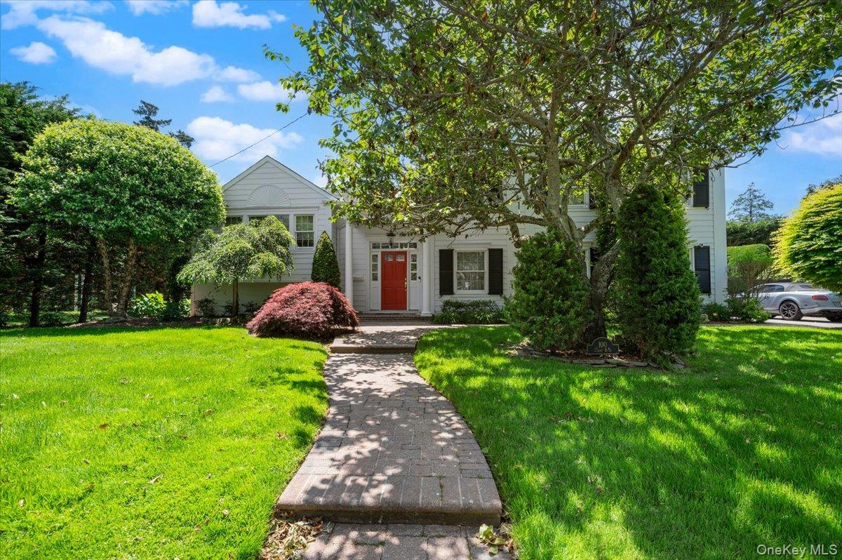 100 Cabot Road Property Photo 3