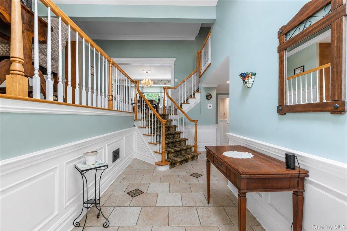 100 Cabot Road Property Photo 4