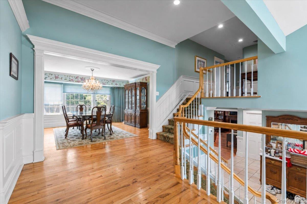 100 Cabot Road Property Photo 14