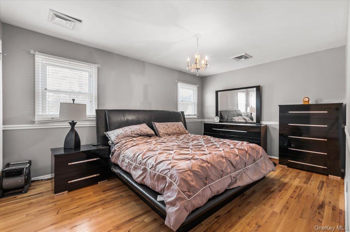 100 Cabot Road Property Photo 22