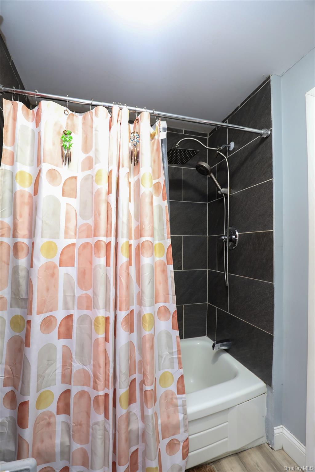 100 Foxhall Avenue Property Photo 11