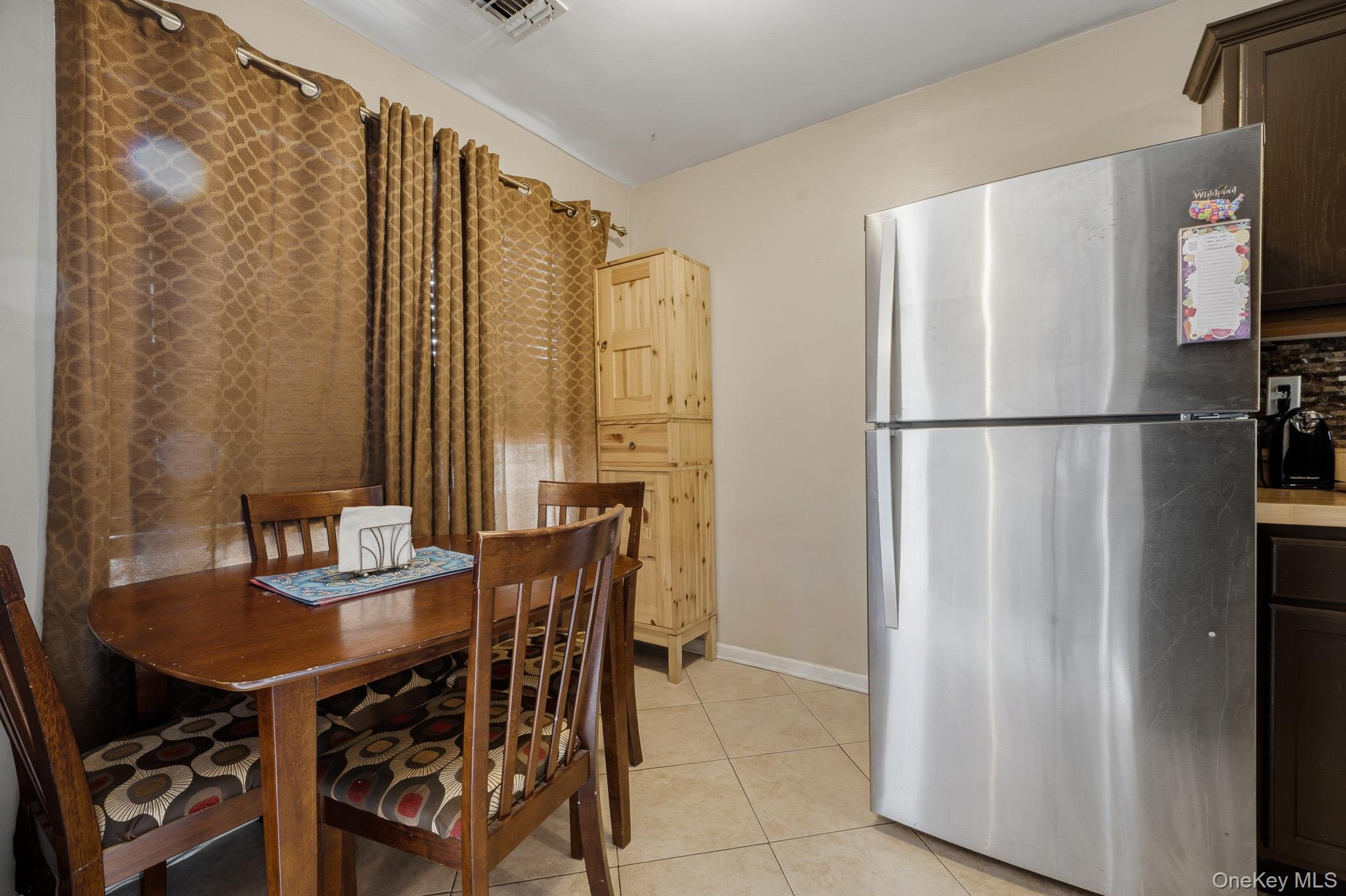 94 Broadlawn Drive Property Photo 8