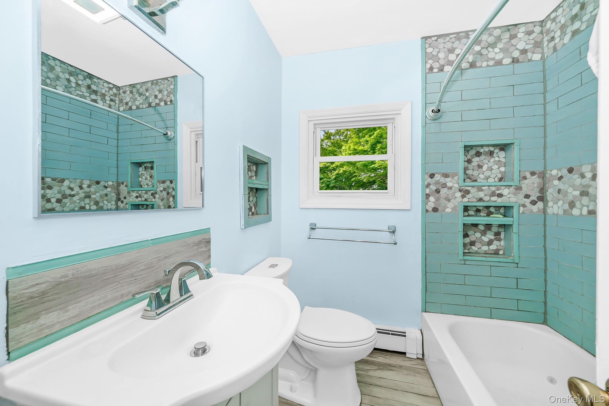 7 Laurelton Avenue Property Photo 7