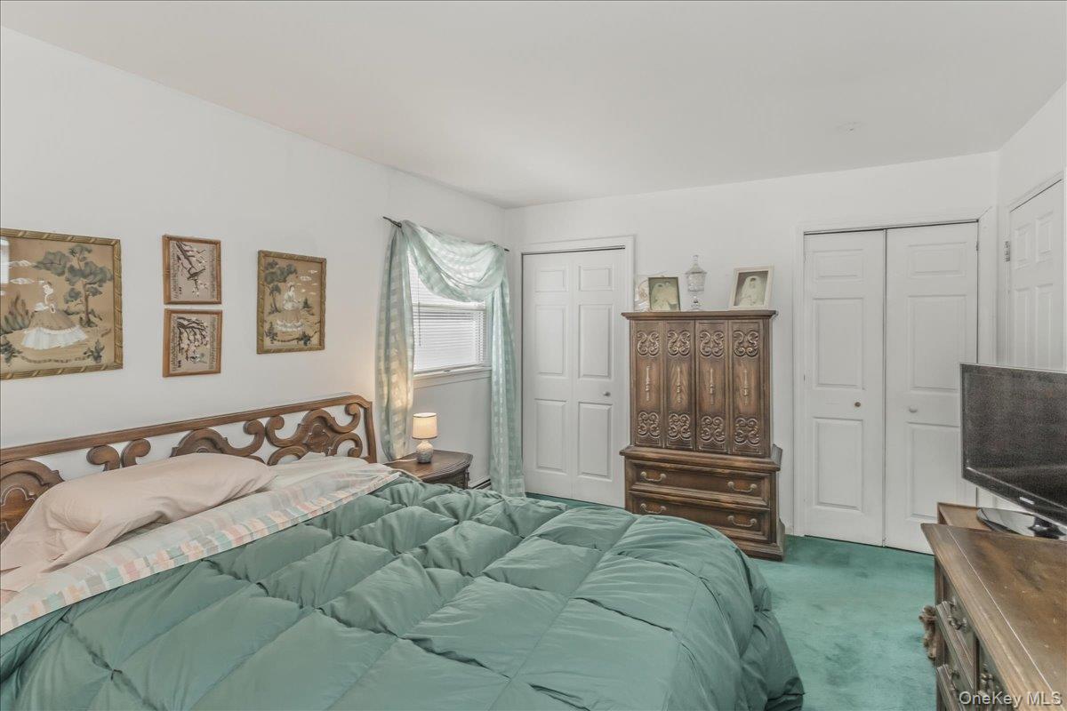 123 Avenue B Property Photo 20