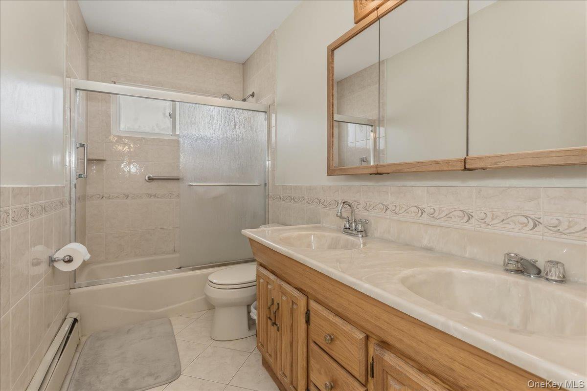 123 Avenue B Property Photo 22