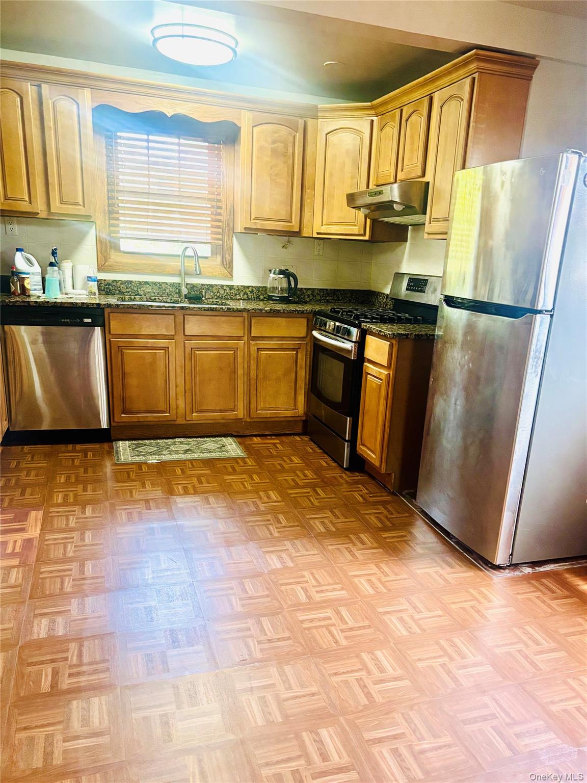 535 Cross Street Property Photo 6