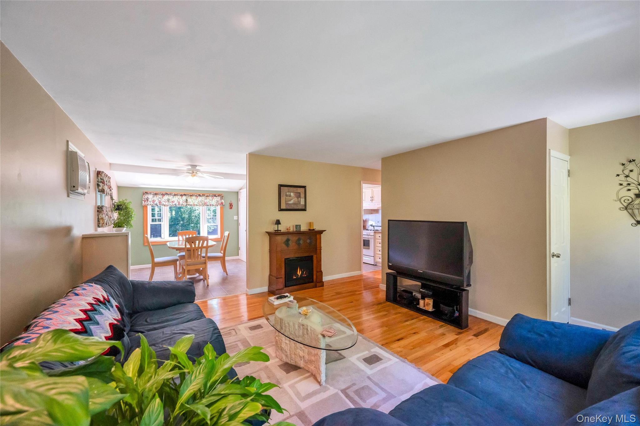 33 East Street Property Photo 6