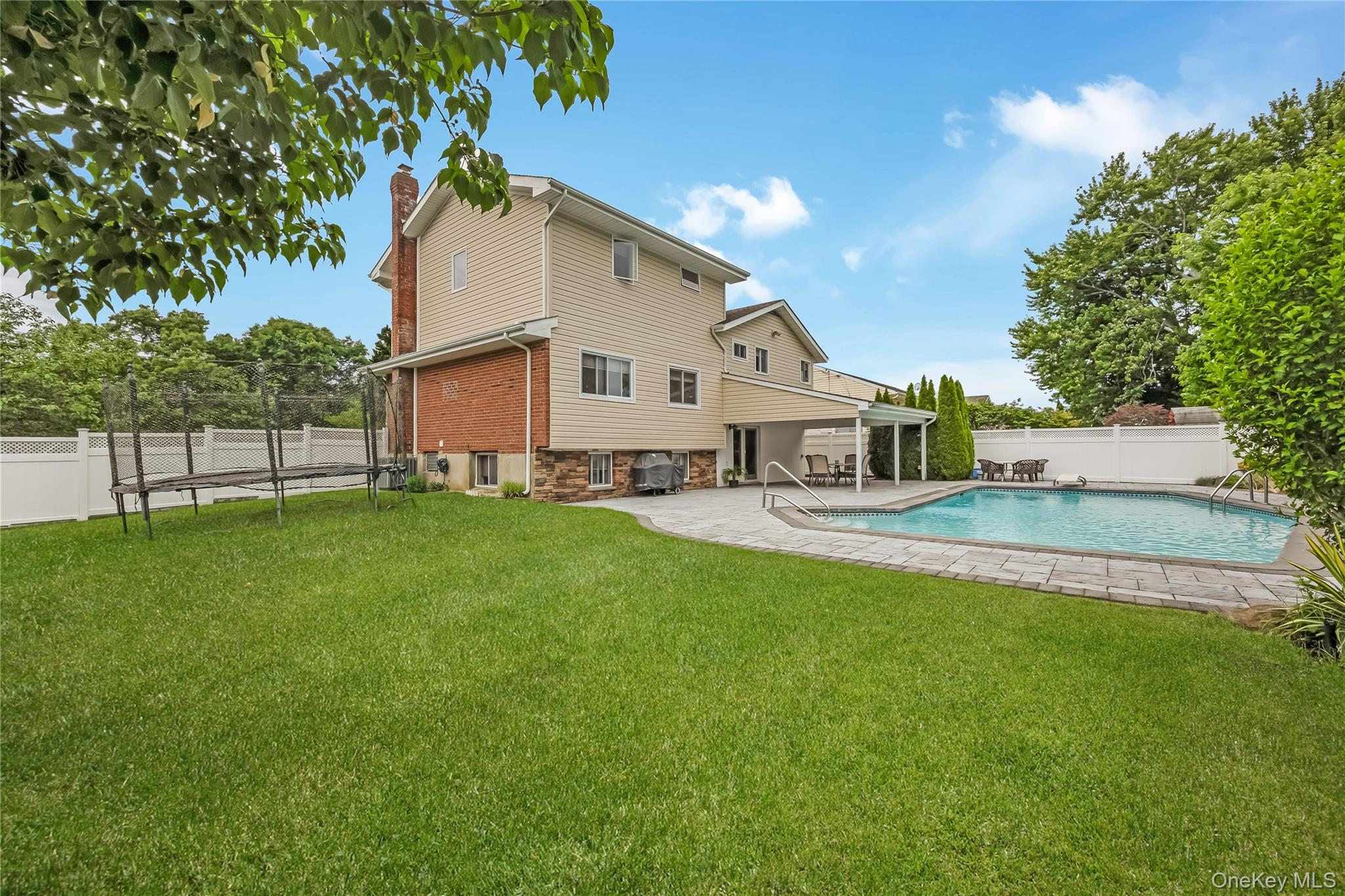 145 Washington Street Property Photo 43