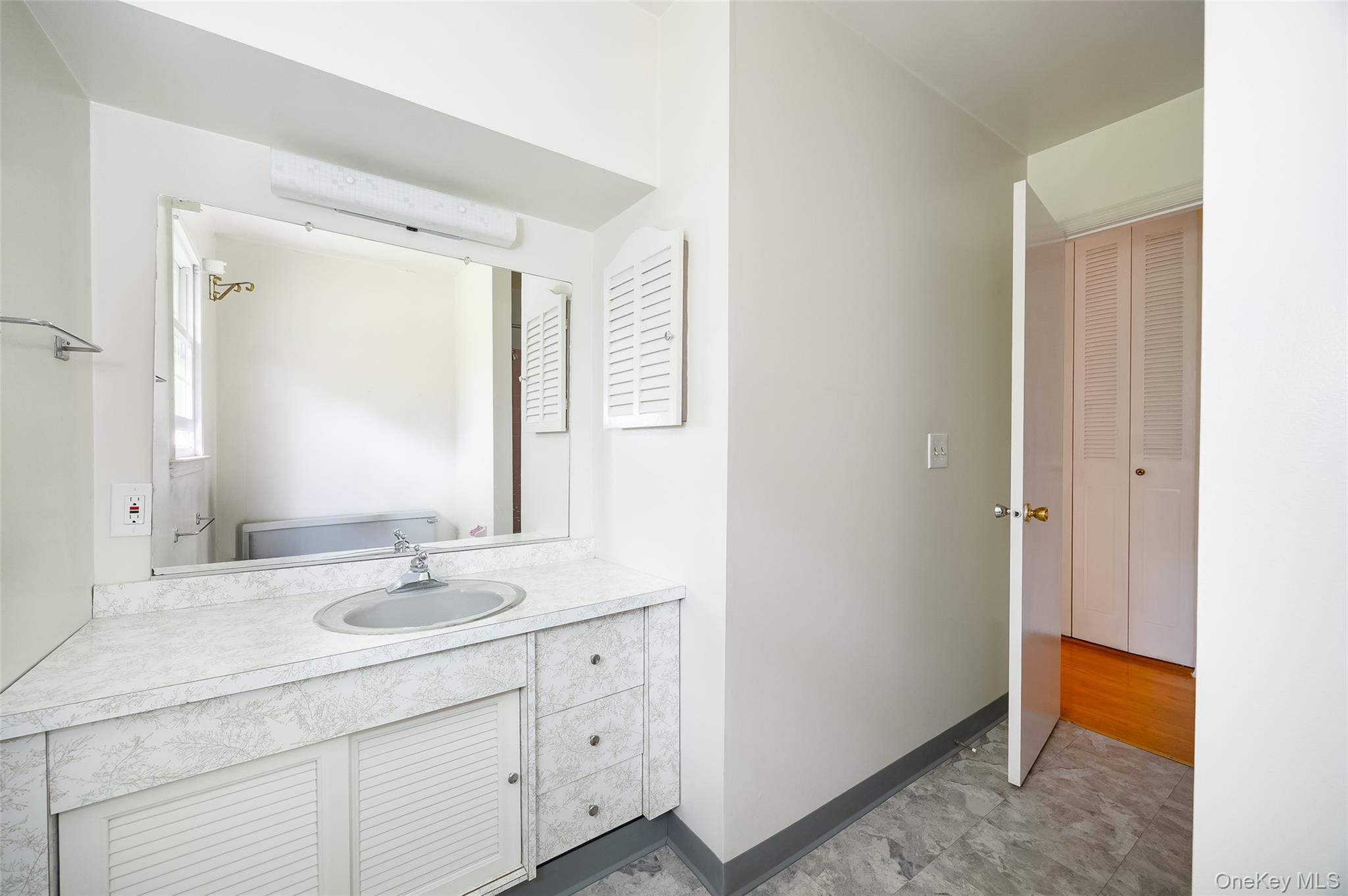 5 Millbank Road Property Photo 17
