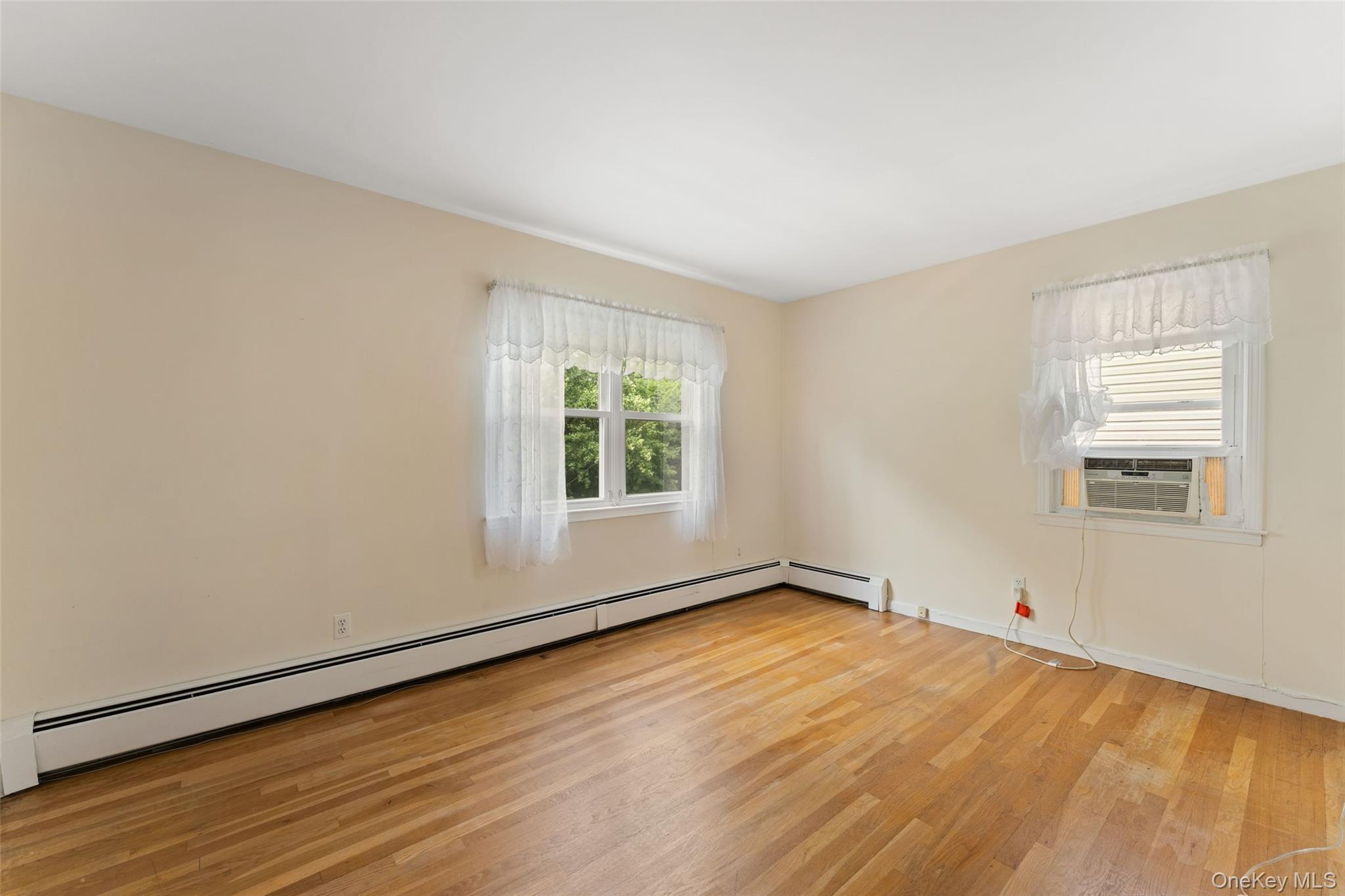 162 Midland Avenue Property Photo 11