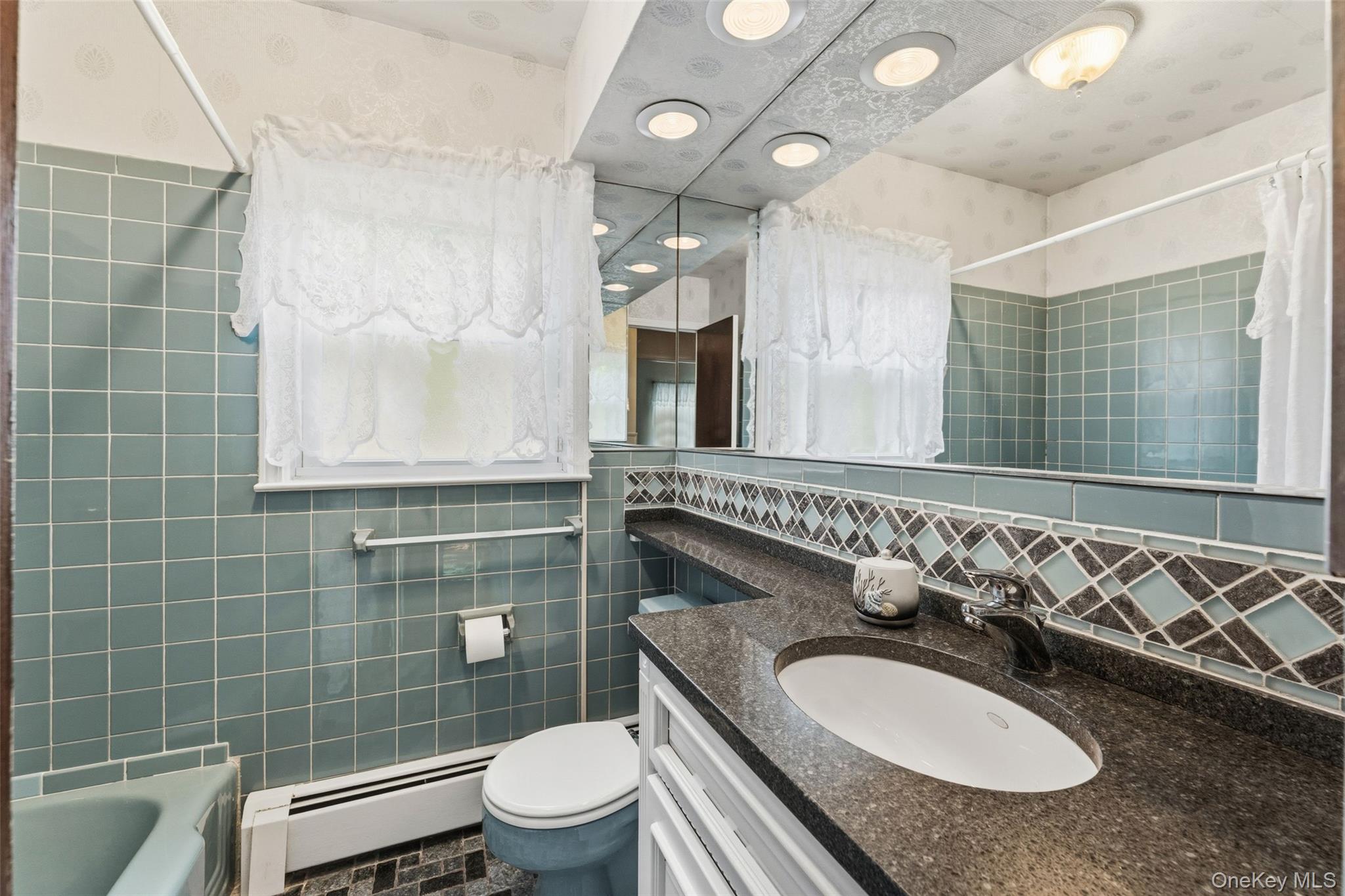 162 Midland Avenue Property Photo 13
