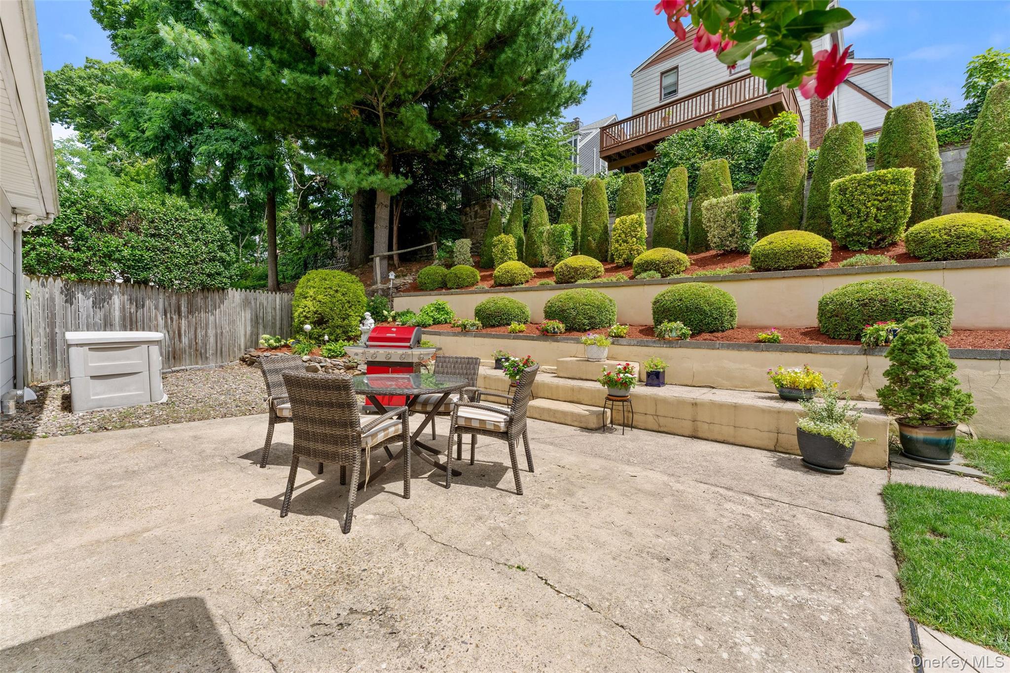 162 Midland Avenue Property Photo 21
