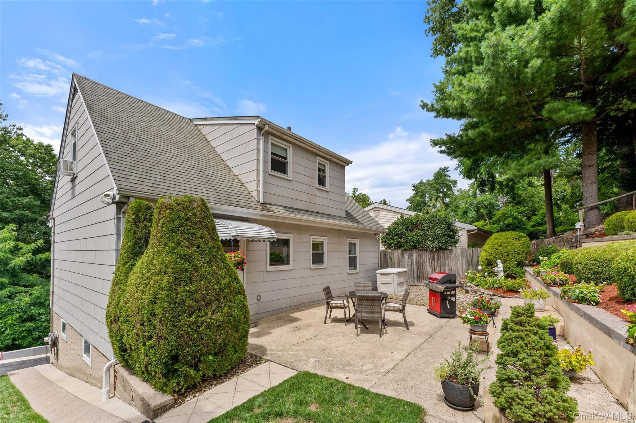 162 Midland Avenue Property Photo 26