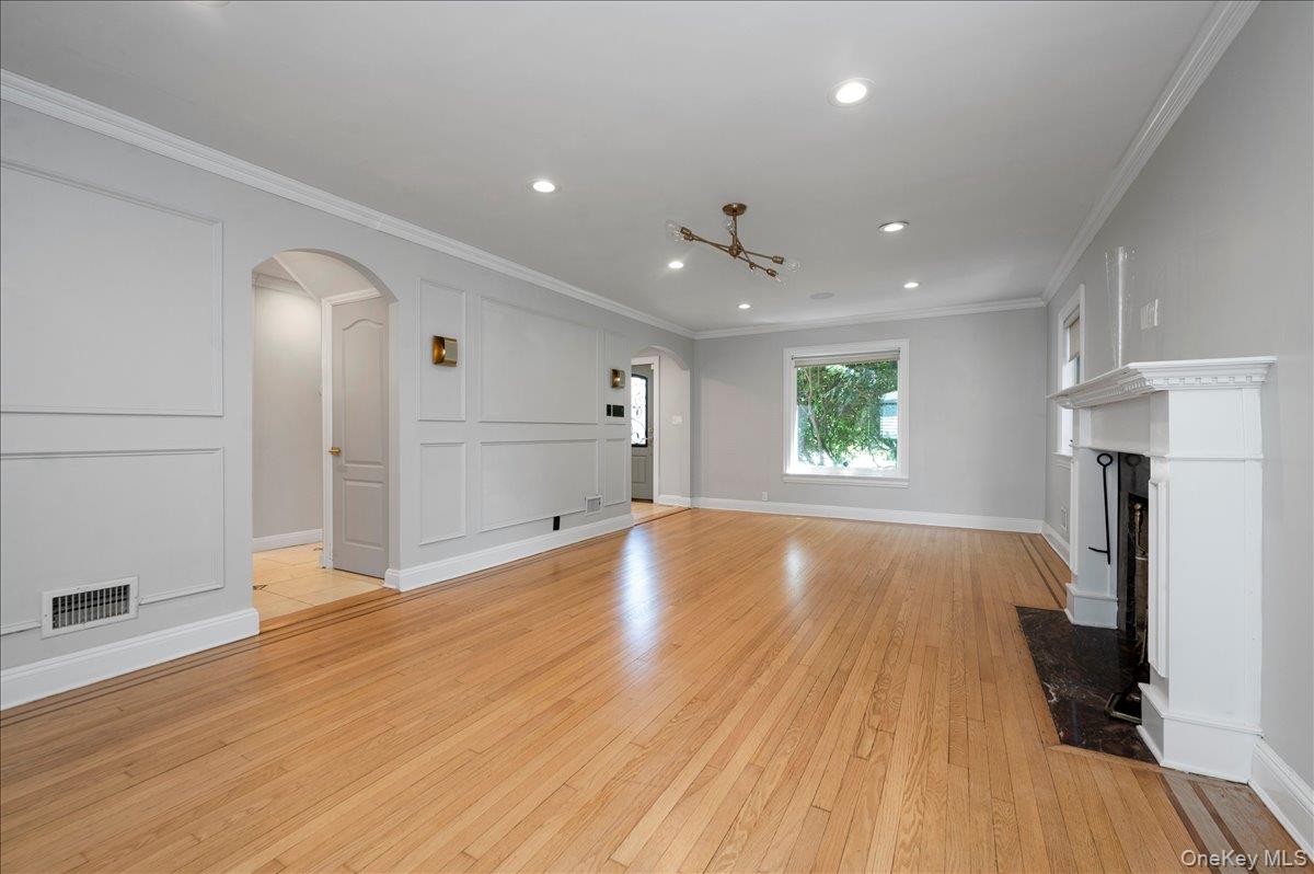 18 Pond Park Road Property Photo 5
