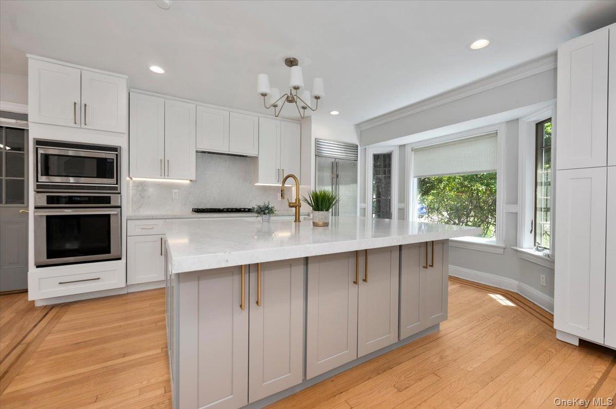 18 Pond Park Road Property Photo 7