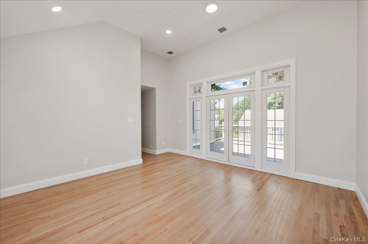 18 Pond Park Road Property Photo 13