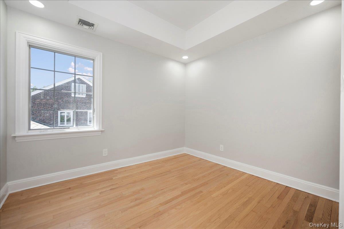 18 Pond Park Road Property Photo 20