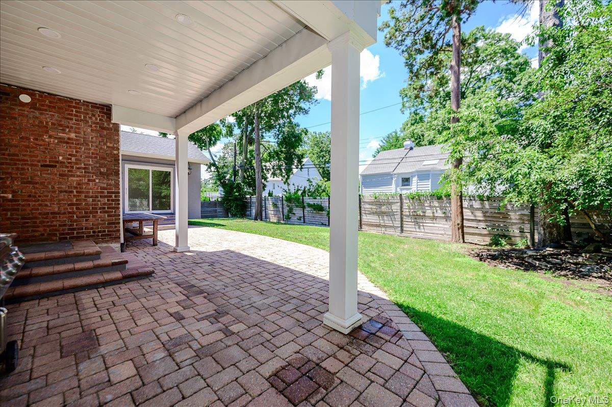 18 Pond Park Road Property Photo 31