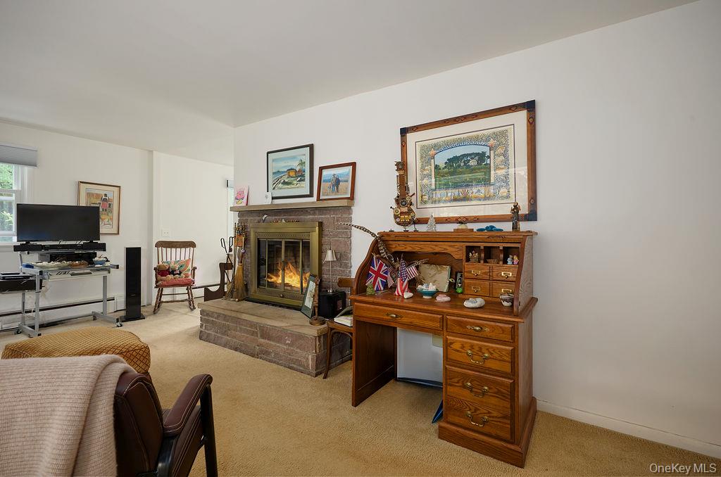 21 Elmwood Road Property Photo 5