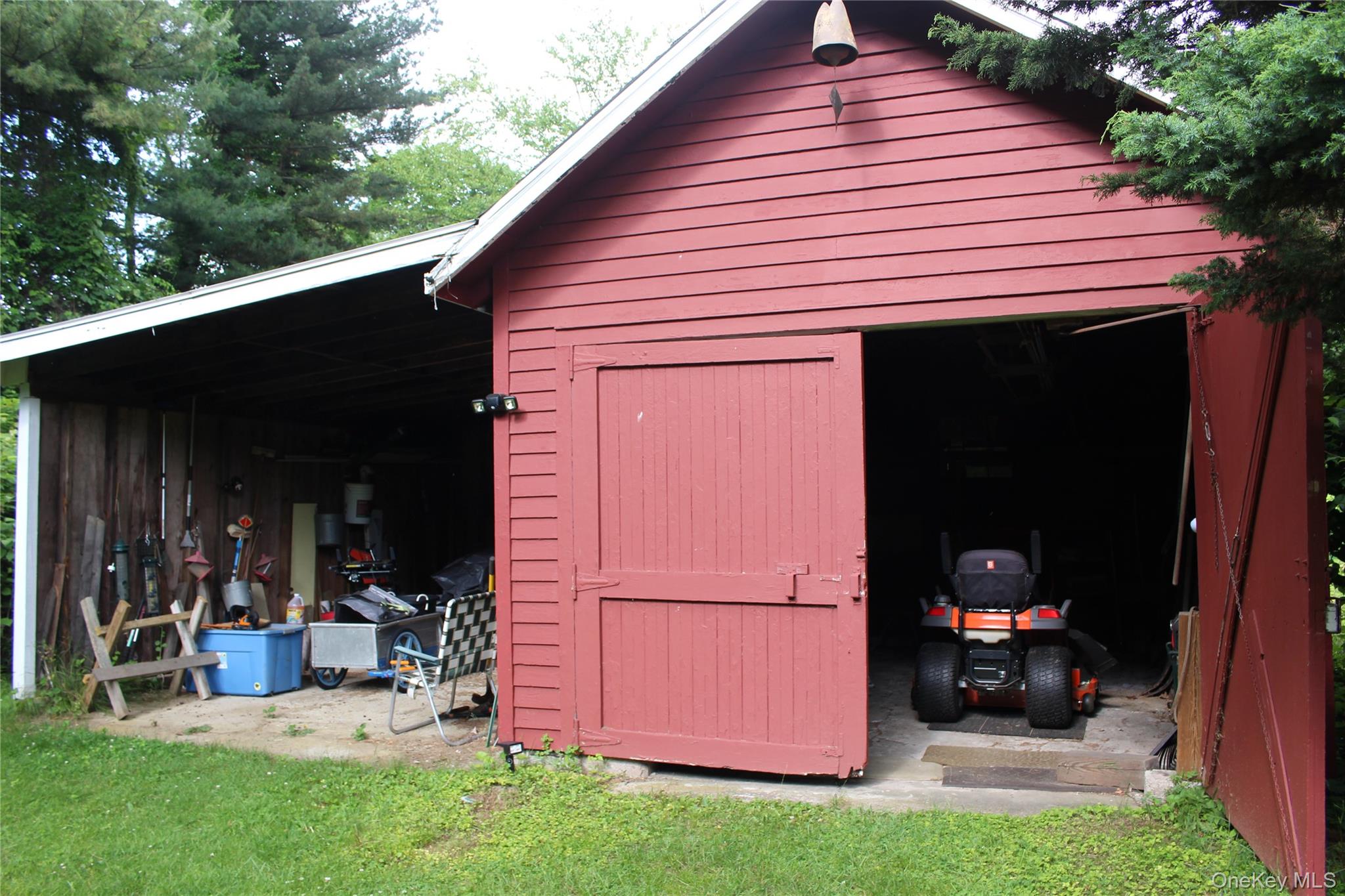 21 Elmwood Road Property Photo 19
