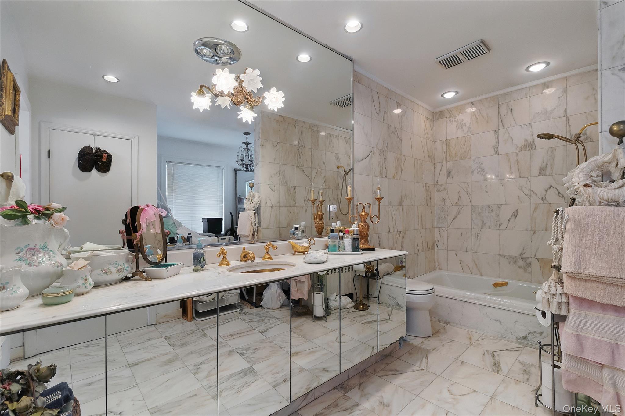 176 Beach 143rd Street Property Photo 14