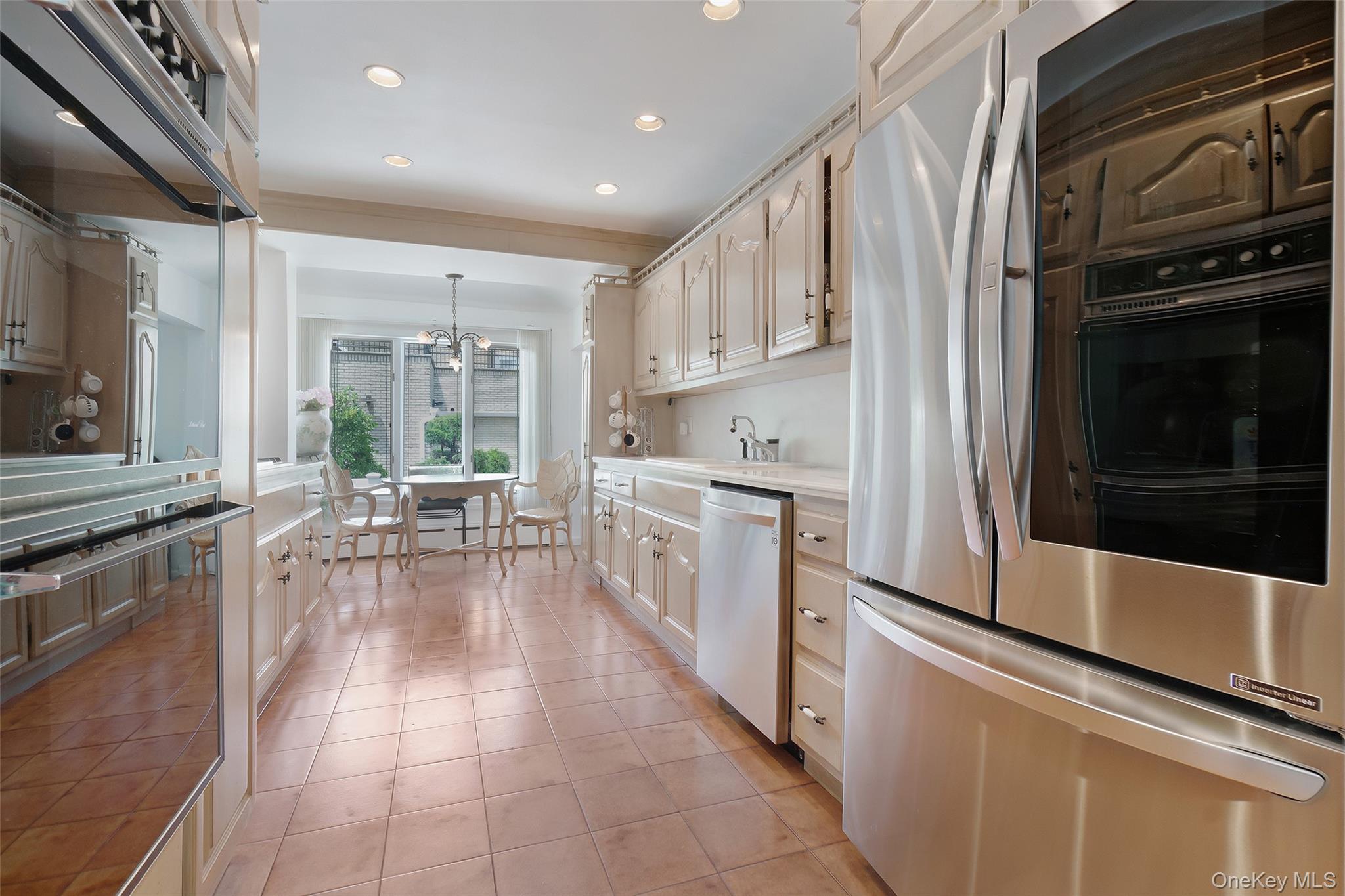 176 Beach 143rd Street Property Photo 15